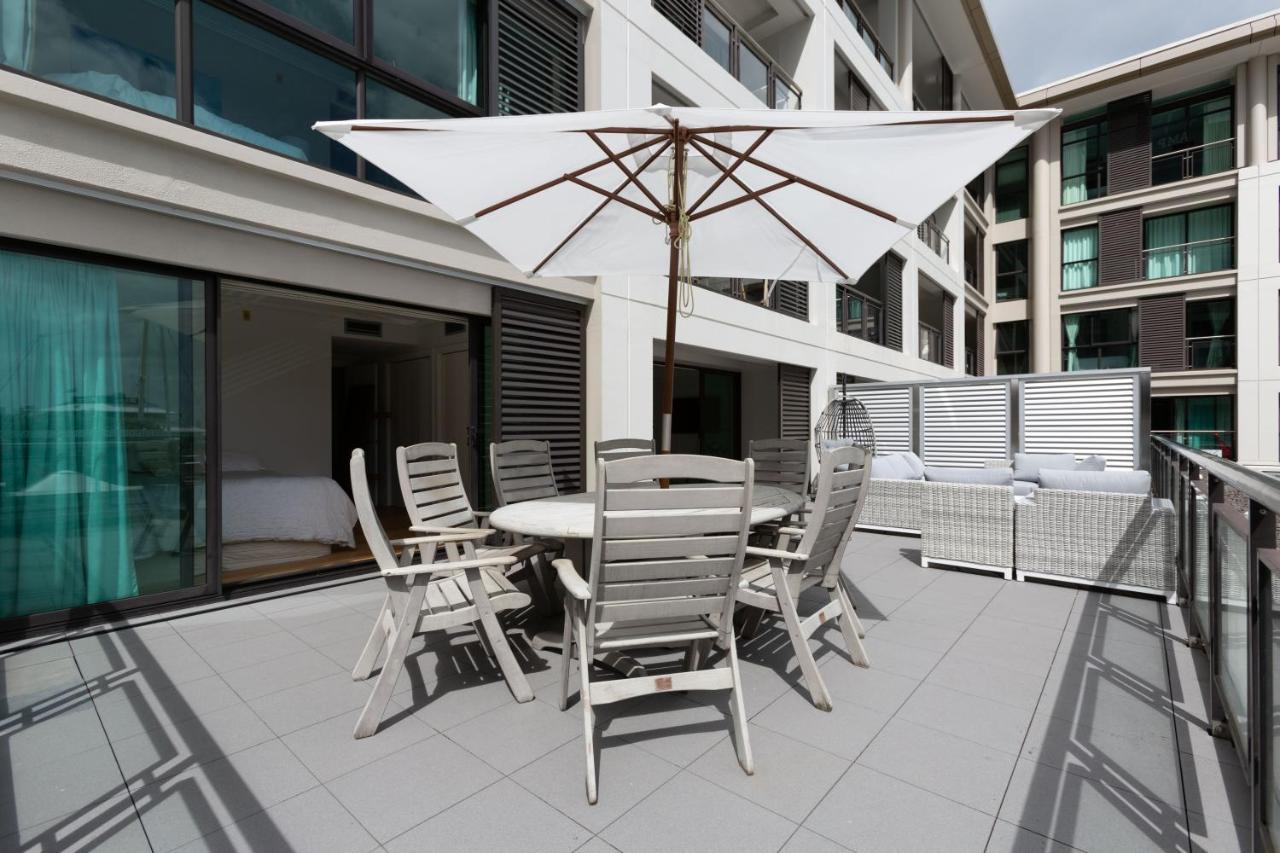 Appartamento Ultimate Outdoor-Living Urban Getaway! 1 Carpark Auckland Esterno foto